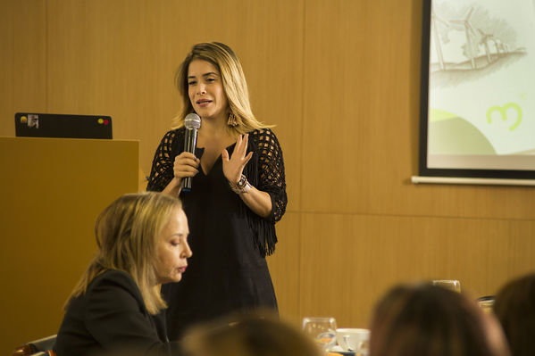 Reconocimiento a personal de EPM – Procesos de selección
Reconocimiento a personal de EPM – Procesos de selección
Fecha: Diciembre 6 de 2017
Para descargar esta fotografía en alta resolución, haga clic sobre la imagen hasta que la misma se despliegue en la pantalla completa; luego dé clic derecho y elija la opción "guardar imagen como". 
En caso de publicación por cualquier medio, solicitamos acompañarla del crédito: "Foto EPM"
Palabras clave: Reconocimiento a personal de EPM – Procesos de selección