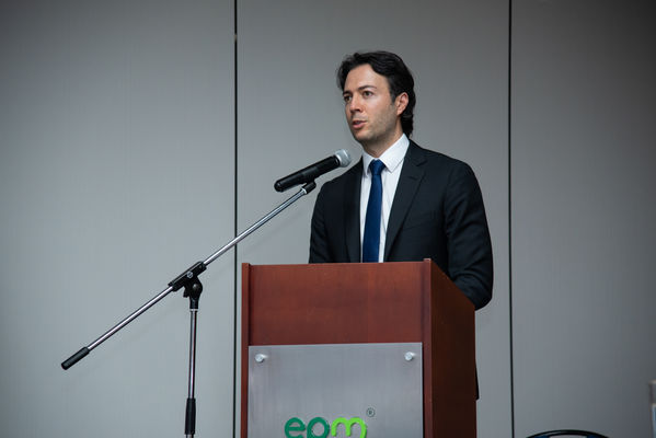 Álvaro Guillermo Rendón López  Gerente general EPM
Álvaro Guillermo Rendón López, Gerente general EPM.
Fecha: Enero 3 2020.
Para descargar esta fotografía en alta resolución, haga clic sobre la imagen hasta que la misma se despliegue en la pantalla completa; luego dé clic derecho y elija la opción "guardar imagen como". 
En caso de publicación por cualquier medio, solicitamos acompañarla del crédito: "Foto EPM"
Palabras clave: Álvaro Guillermo Rendón López  Gerente general EPM