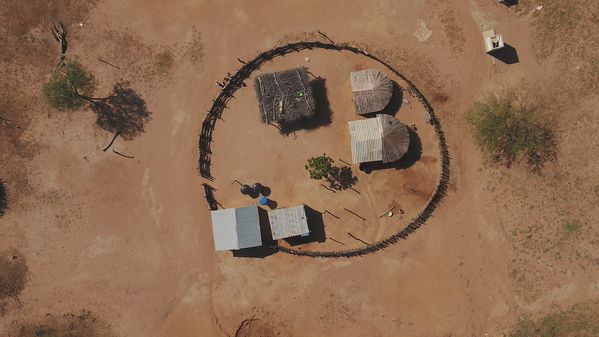 Agua en La Guajira
Agua en La Guajira
Febrero 20 2019
Para descargar esta fotografía en alta resolución, haga clic sobre la imagen hasta que la misma se despliegue en la pantalla completa; luego dé clic derecho y elija la opción "guardar imagen como". 
En caso de publicación por cualquier medio, solicitamos acompañarla del crédito: "Foto EPM" 
Palabras clave: Agua en La Guajira