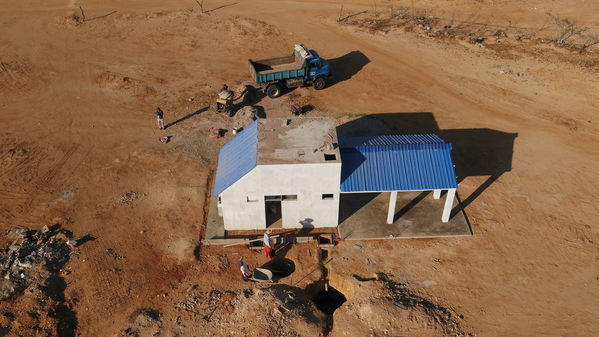 Agua en La Guajira
Agua en La Guajira
Febrero 20 2019
Para descargar esta fotografía en alta resolución, haga clic sobre la imagen hasta que la misma se despliegue en la pantalla completa; luego dé clic derecho y elija la opción "guardar imagen como". 
En caso de publicación por cualquier medio, solicitamos acompañarla del crédito: "Foto EPM" 
Palabras clave: Agua en La Guajira