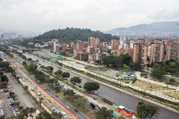 Río Medellín
Río Medellín
Fecha: Febrero 28 de 2017
Para descargar esta fotografía en alta resolución, haga clic sobre la imagen hasta que la misma se despliegue en la pantalla completa; luego dé clic derecho y elija la opción "guardar imagen como". 
En caso de publicación por cualquier medio, solicitamos acompañarla del crédito: "Foto EPM"
Palabras clave: Río Medellín