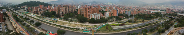 Río Medellín
Río Medellín
Fecha: Febrero 28 de 2017
Para descargar esta fotografía en alta resolución, haga clic sobre la imagen hasta que la misma se despliegue en la pantalla completa; luego dé clic derecho y elija la opción "guardar imagen como". 
En caso de publicación por cualquier medio, solicitamos acompañarla del crédito: "Foto EPM"
Palabras clave: Río Medellín