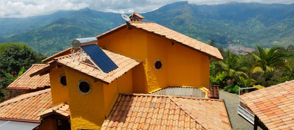 Solución Solar Integral
Solución Solar Integral
Fecha: Julio 10 de 2019. 
Para descargar esta fotografía en alta resolución, haga clic sobre la imagen hasta que la misma se despliegue en la pantalla completa; luego dé clic derecho y elija la opción "guardar imagen como". 
En caso de publicación por cualquier medio, solicitamos acompañarla del crédito: "Foto EPM"
Palabras clave: Solución Solar Integral