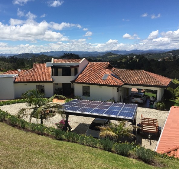 Solución Solar Integral
Solución Solar Integral
Fecha: Julio 10 de 2019. 
Para descargar esta fotografía en alta resolución, haga clic sobre la imagen hasta que la misma se despliegue en la pantalla completa; luego dé clic derecho y elija la opción "guardar imagen como". 
En caso de publicación por cualquier medio, solicitamos acompañarla del crédito: "Foto EPM"
Palabras clave: Solución Solar Integral