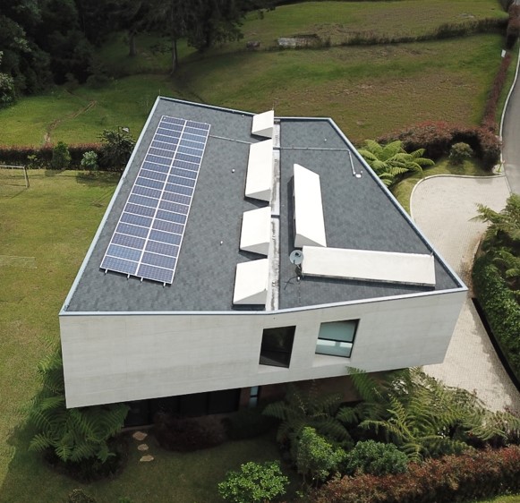Solución Solar Integral
Solución Solar Integral
Fecha: Julio 10 de 2019. 
Para descargar esta fotografía en alta resolución, haga clic sobre la imagen hasta que la misma se despliegue en la pantalla completa; luego dé clic derecho y elija la opción "guardar imagen como". 
En caso de publicación por cualquier medio, solicitamos acompañarla del crédito: "Foto EPM"
Palabras clave: Solución Solar Integral