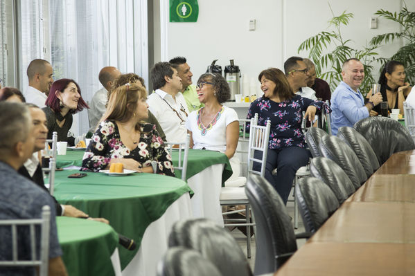 Años de servicio 2019
Años de servicio 2019
Fecha: Julio 16 2019. 
Para descargar esta fotografía en alta resolución, haga clic sobre la imagen hasta que la misma se despliegue en la pantalla completa; luego dé clic derecho y elija la opción "guardar imagen como".
En caso de publicación por cualquier medio, solicitamos acompañarla del crédito: "Cortesía EPM".
Palabras clave: Años de servicio 2019