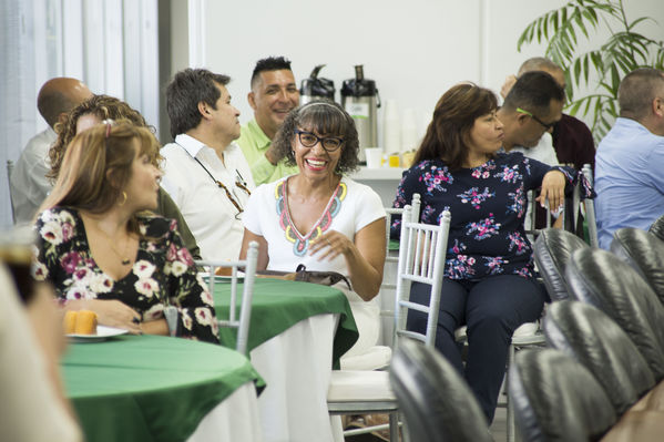 Años de servicio 2019
Años de servicio 2019
Fecha: Julio 16 2019. 
Para descargar esta fotografía en alta resolución, haga clic sobre la imagen hasta que la misma se despliegue en la pantalla completa; luego dé clic derecho y elija la opción "guardar imagen como".
En caso de publicación por cualquier medio, solicitamos acompañarla del crédito: "Cortesía EPM".
Palabras clave: Años de servicio 2019
