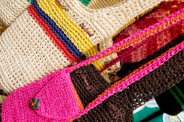 Feria Campesina
Feria Campesina
Fecha: Julio 18 de 2014. Lugar: Pies Descalzos - Medellín
Para descargar esta fotografía en alta resolución, haga clic sobre la imagen hasta que la misma se despliegue en la pantalla completa; luego dé clic derecho y elija la opción "guardar imagen como". 
En caso de publicación por cualquier medio, solicitamos acompañarla del crédito: "Foto EPM"
Palabras clave: Feria Campesina