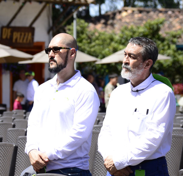 Día de la Familia EPM - 2019
Día de la Familia EPM - 2019
Fecha: Julio 27 2019
Para descargar esta fotografía en alta resolución, haga clic sobre la imagen hasta que la misma se despliegue en la pantalla completa; luego dé clic derecho y elija la opción "guardar imagen como".
En caso de publicación por cualquier medio, solicitamos acompañarla del crédito: "Foto EPM"
Palabras clave: Día de la Familia EPM - 2019