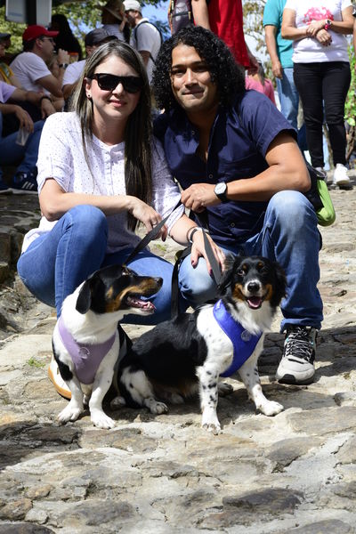 Día de la Familia EPM - 2019
Día de la Familia EPM - 2019
Fecha: Julio 27 2019
Para descargar esta fotografía en alta resolución, haga clic sobre la imagen hasta que la misma se despliegue en la pantalla completa; luego dé clic derecho y elija la opción "guardar imagen como".
En caso de publicación por cualquier medio, solicitamos acompañarla del crédito: "Foto EPM"
Palabras clave: Día de la Familia EPM - 2019