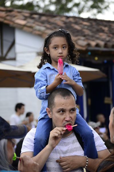 Día de la Familia EPM - 2019
Día de la Familia EPM - 2019
Fecha: Julio 27 2019
Para descargar esta fotografía en alta resolución, haga clic sobre la imagen hasta que la misma se despliegue en la pantalla completa; luego dé clic derecho y elija la opción "guardar imagen como".
En caso de publicación por cualquier medio, solicitamos acompañarla del crédito: "Foto EPM"
Palabras clave: Día de la Familia EPM - 2019