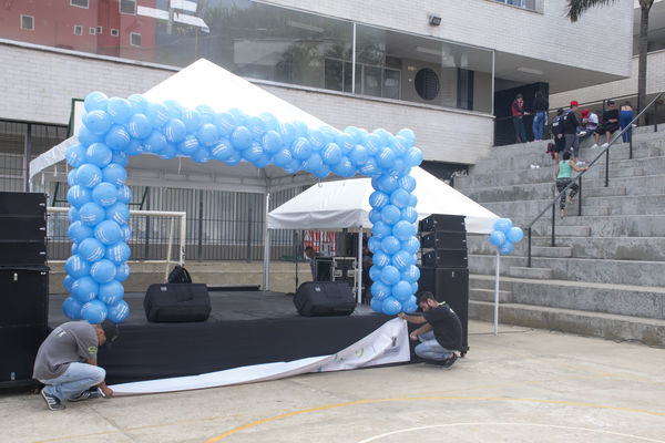 Brigada Comunitaria  Interinstitucional
Brigada Comunitaria - Interinstitucional
Fecha: Julio 28 de 2017
Para descargar esta fotografía en alta resolución, haga clic sobre la imagen hasta que la misma se despliegue en la pantalla completa; luego dé clic derecho y elija la opción "guardar imagen como". 
En caso de publicación por cualquier medio, solicitamos acompañarla del crédito: "Foto EPM"
Palabras clave: Brigada Comunitaria  Interinstitucional
