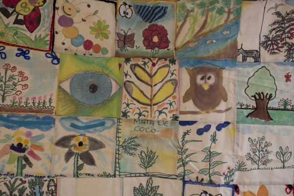 Brigada Comunitaria  Interinstitucional
Brigada Comunitaria - Interinstitucional
Fecha: Julio 28 de 2017
Para descargar esta fotografía en alta resolución, haga clic sobre la imagen hasta que la misma se despliegue en la pantalla completa; luego dé clic derecho y elija la opción "guardar imagen como". 
En caso de publicación por cualquier medio, solicitamos acompañarla del crédito: "Foto EPM"
Palabras clave: Brigada Comunitaria  Interinstitucional