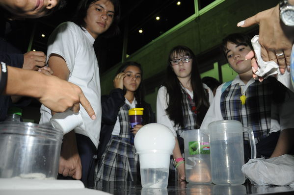 Premiación del concurso Misión Cuidamundos por el Agua
Premiación del concurso Misión Cuidamundos por el Agua       
Fecha: Julio 30 de 2015. Lugar: Medellín – Edificio EPM Auditorio Himerio Pérez López
Para descargar esta fotografía en alta resolución, haga clic sobre la imagen hasta que la misma se despliegue en la pantalla completa; luego dé clic derecho y elija la opción "guardar imagen como". 
En caso de publicación por cualquier medio, solicitamos acompañarla del crédito: "Foto EPM"
Palabras clave: Premiación concurso Misión Cuidamundos Agua