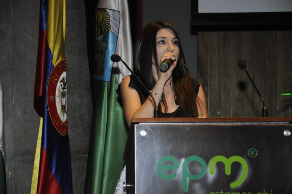 Premiación del concurso Misión Cuidamundos por el Agua
Premiación del concurso Misión Cuidamundos por el Agua       
Fecha: Julio 30 de 2015. Lugar: Medellín – Edificio EPM Auditorio Himerio Pérez López
Para descargar esta fotografía en alta resolución, haga clic sobre la imagen hasta que la misma se despliegue en la pantalla completa; luego dé clic derecho y elija la opción "guardar imagen como". 
En caso de publicación por cualquier medio, solicitamos acompañarla del crédito: "Foto EPM"
Palabras clave: Premiación concurso Misión Cuidamundos Agua