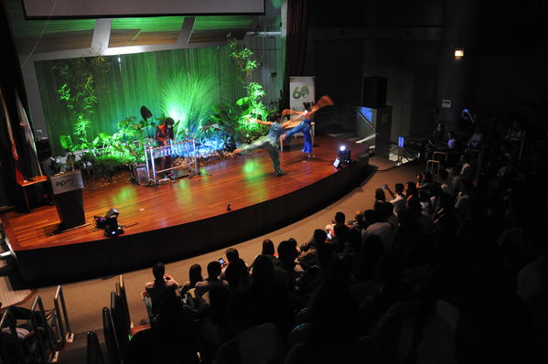 Premiación del concurso Misión Cuidamundos por el Agua
Premiación del concurso Misión Cuidamundos por el Agua       
Fecha: Julio 30 de 2015. Lugar: Medellín – Edificio EPM Auditorio Himerio Pérez López
Para descargar esta fotografía en alta resolución, haga clic sobre la imagen hasta que la misma se despliegue en la pantalla completa; luego dé clic derecho y elija la opción "guardar imagen como". 
En caso de publicación por cualquier medio, solicitamos acompañarla del crédito: "Foto EPM"
Palabras clave: Premiación concurso Misión Cuidamundos Agua