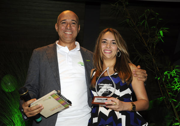 Premiación del concurso Misión Cuidamundos por el Agua
Premiación del concurso Misión Cuidamundos por el Agua       
Fecha: Julio 30 de 2015. Lugar: Medellín – Edificio EPM Auditorio Himerio Pérez López
Para descargar esta fotografía en alta resolución, haga clic sobre la imagen hasta que la misma se despliegue en la pantalla completa; luego dé clic derecho y elija la opción "guardar imagen como". 
En caso de publicación por cualquier medio, solicitamos acompañarla del crédito: "Foto EPM"
Palabras clave: Premiación concurso Misión Cuidamundos Agua