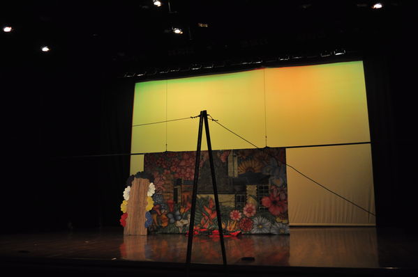 Festival Cultural Intercomunas EPM
Festival Cultural Intercomunas EPM
Fecha: Julio 4  de 2013. Lugar: Teatro Pablo Tobón Uribe
Para descargar esta fotografía en alta resolución, haga clic sobre la imagen hasta que la misma se despliegue en la pantalla completa; luego dé clic derecho y elija la opción "guardar imagen como". 
En caso de publicación por cualquier medio, solicitamos acompañarla del crédito: "Cortesía EPM".
Palabras clave: Festival Cultural Intercomunas EPM