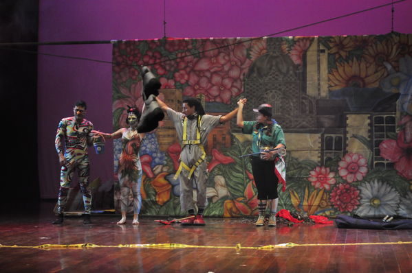 Festival Cultural Intercomunas EPM
Festival Cultural Intercomunas EPM
Fecha: Julio 4  de 2013. Lugar: Teatro Pablo Tobón Uribe
Para descargar esta fotografía en alta resolución, haga clic sobre la imagen hasta que la misma se despliegue en la pantalla completa; luego dé clic derecho y elija la opción "guardar imagen como". 
En caso de publicación por cualquier medio, solicitamos acompañarla del crédito: "Cortesía EPM".
Palabras clave: Festival Cultural Intercomunas EPM