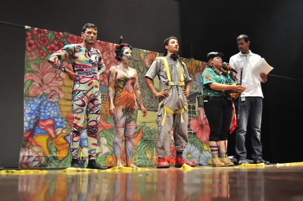 Festival Cultural Intercomunas EPM
Festival Cultural Intercomunas EPM
Fecha: Julio 4  de 2013. Lugar: Teatro Pablo Tobón Uribe
Para descargar esta fotografía en alta resolución, haga clic sobre la imagen hasta que la misma se despliegue en la pantalla completa; luego dé clic derecho y elija la opción "guardar imagen como". 
En caso de publicación por cualquier medio, solicitamos acompañarla del crédito: "Cortesía EPM".
Palabras clave: Festival Cultural Intercomunas EPM