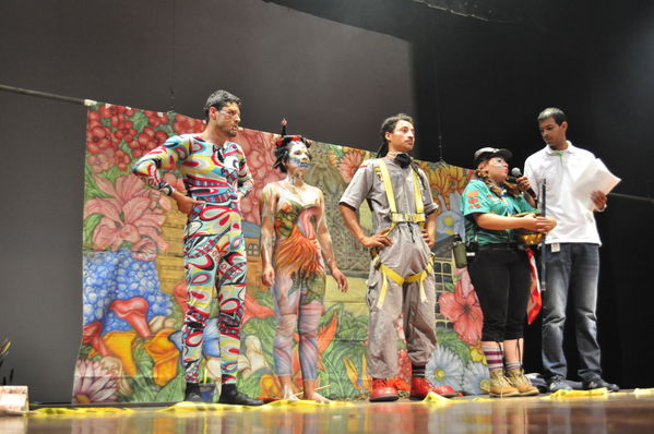 Festival Cultural Intercomunas EPM
Festival Cultural Intercomunas EPM
Fecha: Julio 4  de 2013. Lugar: Teatro Pablo Tobón Uribe
Para descargar esta fotografía en alta resolución, haga clic sobre la imagen hasta que la misma se despliegue en la pantalla completa; luego dé clic derecho y elija la opción "guardar imagen como". 
En caso de publicación por cualquier medio, solicitamos acompañarla del crédito: "Cortesía EPM".
Palabras clave: Festival Cultural Intercomunas EPM