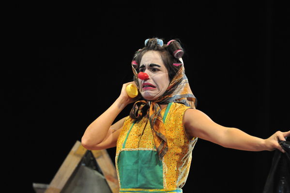 Festival Cultural Intercomunas EPM
Festival Cultural Intercomunas EPM
Fecha: Julio 4  de 2013. Lugar: Teatro Pablo Tobón Uribe
Para descargar esta fotografía en alta resolución, haga clic sobre la imagen hasta que la misma se despliegue en la pantalla completa; luego dé clic derecho y elija la opción "guardar imagen como". 
En caso de publicación por cualquier medio, solicitamos acompañarla del crédito: "Cortesía EPM".
Palabras clave: Festival Cultural Intercomunas EPM