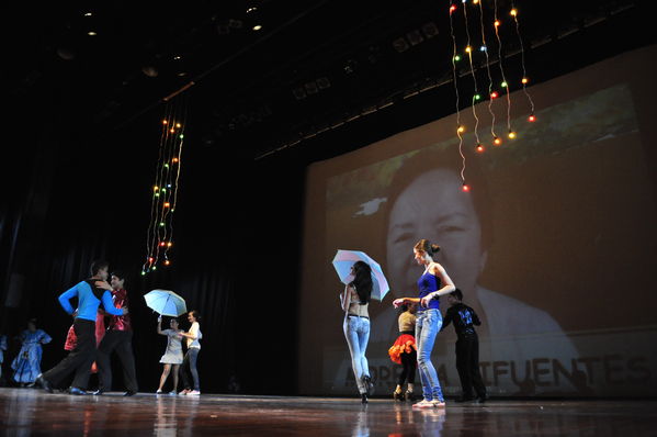 Festival Cultural Intercomunas EPM
Festival Cultural Intercomunas EPM
Fecha: Julio 4  de 2013. Lugar: Teatro Pablo Tobón Uribe
Para descargar esta fotografía en alta resolución, haga clic sobre la imagen hasta que la misma se despliegue en la pantalla completa; luego dé clic derecho y elija la opción "guardar imagen como". 
En caso de publicación por cualquier medio, solicitamos acompañarla del crédito: "Cortesía EPM".
Palabras clave: Festival Cultural Intercomunas EPM