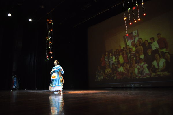 Festival Cultural Intercomunas EPM
Festival Cultural Intercomunas EPM
Fecha: Julio 4  de 2013. Lugar: Teatro Pablo Tobón Uribe
Para descargar esta fotografía en alta resolución, haga clic sobre la imagen hasta que la misma se despliegue en la pantalla completa; luego dé clic derecho y elija la opción "guardar imagen como". 
En caso de publicación por cualquier medio, solicitamos acompañarla del crédito: "Cortesía EPM".
Palabras clave: Festival Cultural Intercomunas EPM