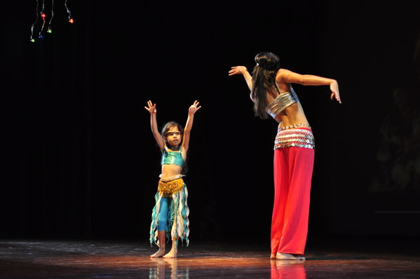 Festival Cultural Intercomunas EPM
Festival Cultural Intercomunas EPM
Fecha: Julio 4  de 2013. Lugar: Teatro Pablo Tobón Uribe
Para descargar esta fotografía en alta resolución, haga clic sobre la imagen hasta que la misma se despliegue en la pantalla completa; luego dé clic derecho y elija la opción "guardar imagen como". 
En caso de publicación por cualquier medio, solicitamos acompañarla del crédito: "Cortesía EPM".
Palabras clave: Festival Cultural Intercomunas EPM