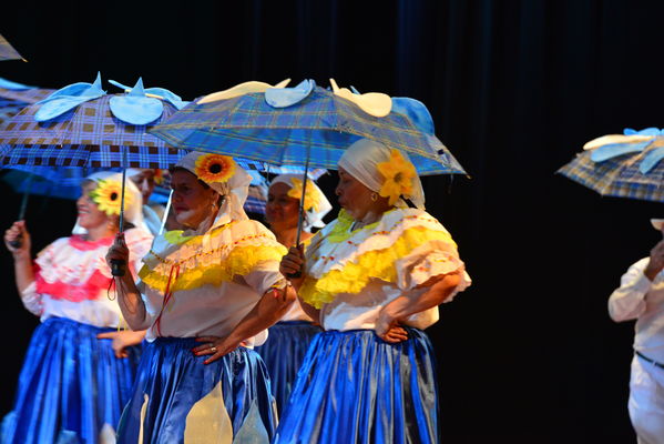  Festival Cultural Intercomunas EPM
 Festival Cultural Intercomunas EPM
Fecha: Julio 5  de 2013. Lugar: Teatro Pablo Tobón Uribe
Para descargar esta fotografía en alta resolución, haga clic sobre la imagen hasta que la misma se despliegue en la pantalla completa; luego dé clic derecho y elija la opción "guardar imagen como". 
En caso de publicación por cualquier medio, solicitamos acompañarla del crédito: "Cortesía EPM".
Palabras clave: Festival Cultural Intercomunas EPM