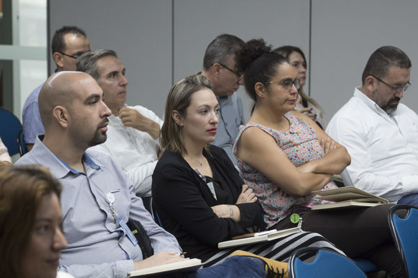 Semana Ambiental 2017
Semana Ambiental 2017
Fecha: Junio 22 de 2017
Para descargar esta fotografía en alta resolución, haga clic sobre la imagen hasta que la misma se despliegue en la pantalla completa; luego dé clic derecho y elija la opción "guardar imagen como". 
En caso de publicación por cualquier medio, solicitamos acompañarla del crédito: "Foto EPM"
Palabras clave: Semana Ambiental 2017