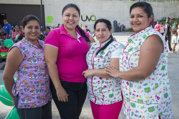 UVA Aguas Claras
UVA Aguas Claras
Fecha: Junio 21 de 2016
Para descargar esta fotografía en alta resolución, haga clic sobre la imagen hasta que la misma se despliegue en la pantalla completa; luego dé clic derecho y elija la opción "guardar imagen como". 
En caso de publicación por cualquier medio, solicitamos acompañarla del crédito: "Foto EPM"
Palabras clave: UVA Aguas Claras