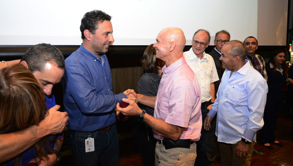 años de servicio 2018
Años de servicio 2018
Junio 29 2018
Para descargar esta fotografía en alta resolución, haga clic sobre la imagen hasta que la misma se despliegue en la pantalla completa; luego dé clic derecho y elija la opción "guardar imagen como". 
En caso de publicación por cualquier medio, solicitamos acompañarla del crédito: "Foto EPM"
Palabras clave: años servicio 2018