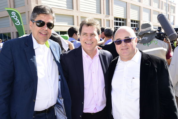 Inauguración Aguas Claras EPM
Inauguración Aguas Claras EPM
Fecha: Junio 4 2019.
Para descargar esta fotografía en alta resolución, haga clic sobre la imagen hasta que la misma se despliegue en la pantalla completa; luego dé clic derecho y elija la opción "guardar imagen como". 
En caso de publicación por cualquier medio, solicitamos acompañarla del crédito: "Foto EPM"
Palabras clave: Inauguración Aguas Claras EPM
