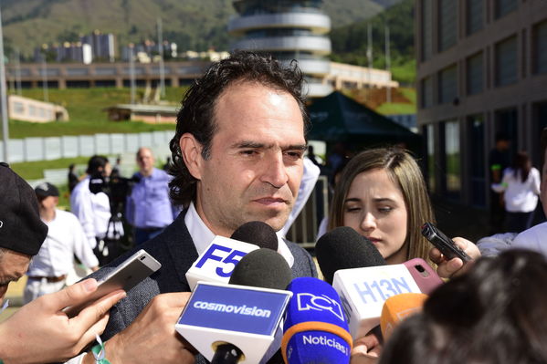 Inauguración Aguas Claras EPM
Inauguración Aguas Claras EPM
Fecha: Junio 4 2019.
Para descargar esta fotografía en alta resolución, haga clic sobre la imagen hasta que la misma se despliegue en la pantalla completa; luego dé clic derecho y elija la opción "guardar imagen como". 
En caso de publicación por cualquier medio, solicitamos acompañarla del crédito: "Foto EPM"
Palabras clave: Inauguración Aguas Claras EPM
