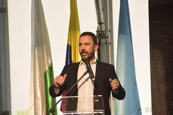 Inauguración Aguas Claras EPM
Inauguración Aguas Claras EPM
Fecha: Junio 4 2019.
Para descargar esta fotografía en alta resolución, haga clic sobre la imagen hasta que la misma se despliegue en la pantalla completa; luego dé clic derecho y elija la opción "guardar imagen como". 
En caso de publicación por cualquier medio, solicitamos acompañarla del crédito: "Foto EPM"
Palabras clave: Inauguración Aguas Claras EPM