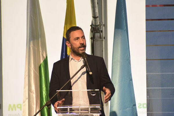 Inauguración Aguas Claras EPM
Inauguración Aguas Claras EPM
Fecha: Junio 4 2019.
Para descargar esta fotografía en alta resolución, haga clic sobre la imagen hasta que la misma se despliegue en la pantalla completa; luego dé clic derecho y elija la opción "guardar imagen como". 
En caso de publicación por cualquier medio, solicitamos acompañarla del crédito: "Foto EPM"
Palabras clave: Inauguración Aguas Claras EPM