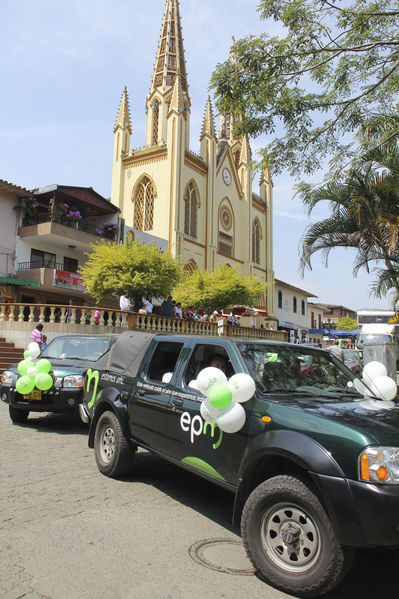 Inauguración del gas natural en Frontino
Inauguración del gas natural en Frontino
Fecha: Marzo 14 de 2014
Para descargar esta fotografía en alta resolución, haga clic sobre la imagen hasta que la misma se despliegue en la pantalla completa; luego dé clic derecho y elija la opción "guardar imagen como". 
En caso de publicación por cualquier medio, solicitamos acompañarla del crédito: "Foto EPM"
Palabras clave: Inauguración gas natural Frontino