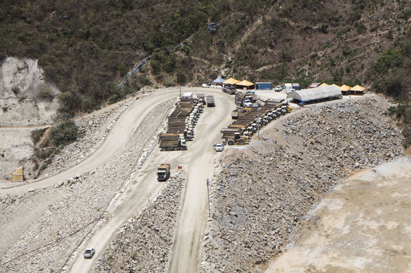 Proyecto Hidroeléctrico Ituango Avance de Obras
Proyecto Hidroeléctrico Ituango Avance de Obras
Fecha: Marzo 14 de 2017
Para descargar esta fotografía en alta resolución, haga clic sobre la imagen hasta que la misma se despliegue en la pantalla completa; luego dé clic derecho y elija la opción "guardar imagen como". 
En caso de publicación por cualquier medio, solicitamos acompañarla del crédito: "Foto EPM"
Palabras clave: Proyecto Hidroeléctrico Ituango Avance Obras