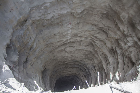 Proyecto Hidroeléctrico Ituango Avance de Obras
Proyecto Hidroeléctrico Ituango Avance de Obras
Fecha: Marzo 14 de 2017
Para descargar esta fotografía en alta resolución, haga clic sobre la imagen hasta que la misma se despliegue en la pantalla completa; luego dé clic derecho y elija la opción "guardar imagen como". 
En caso de publicación por cualquier medio, solicitamos acompañarla del crédito: "Foto EPM"
Palabras clave: Proyecto Hidroeléctrico Ituango Avance Obras