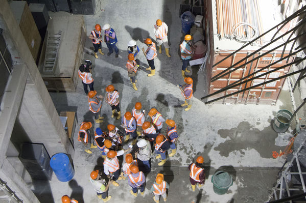 Visita Periodistas Proyecto Hidroituango
Visita de Periodistas al Proyecto de Hidroituango
Fecha: Marzo 14 de 2017
Para descargar esta fotografía en alta resolución, haga clic sobre la imagen hasta que la misma se despliegue en la pantalla completa; luego dé clic derecho y elija la opción "guardar imagen como". 
En caso de publicación por cualquier medio, solicitamos acompañarla del crédito: "Foto EPM"
Palabras clave: Visita Periodistas Proyecto Hidroituango