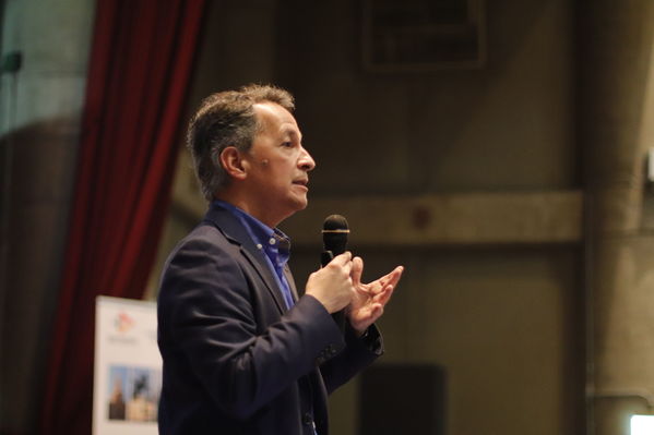 Foro de ACOFI
Foro de ACOFI
marzo 28 2019
Para descargar esta fotografía en alta resolución, haga clic sobre la imagen hasta que la misma se despliegue en la pantalla completa; luego dé clic derecho y elija la opción "guardar imagen como". 
En caso de publicación por cualquier medio, solicitamos acompañarla del crédito: "Foto EPM
Palabras clave: Foro de ACOFI