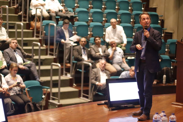 Foro de ACOFI
Foro de ACOFI
marzo 28 2019
Para descargar esta fotografía en alta resolución, haga clic sobre la imagen hasta que la misma se despliegue en la pantalla completa; luego dé clic derecho y elija la opción "guardar imagen como". 
En caso de publicación por cualquier medio, solicitamos acompañarla del crédito: "Foto EPM"
Palabras clave: Foro de ACOFI