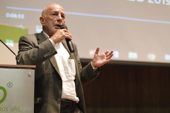 Foro de ACOFI
Foro de ACOFI
marzo 28 2019
Para descargar esta fotografía en alta resolución, haga clic sobre la imagen hasta que la misma se despliegue en la pantalla completa; luego dé clic derecho y elija la opción "guardar imagen como". 
En caso de publicación por cualquier medio, solicitamos acompañarla del crédito: "Foto EPM"
Palabras clave: Foro de ACOFI