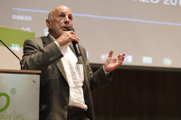 Foro de ACOFI
Foro de ACOFI
marzo 28 2019
Para descargar esta fotografía en alta resolución, haga clic sobre la imagen hasta que la misma se despliegue en la pantalla completa; luego dé clic derecho y elija la opción "guardar imagen como". 
En caso de publicación por cualquier medio, solicitamos acompañarla del crédito: "Foto EPM"
Palabras clave: Foro de ACOFI