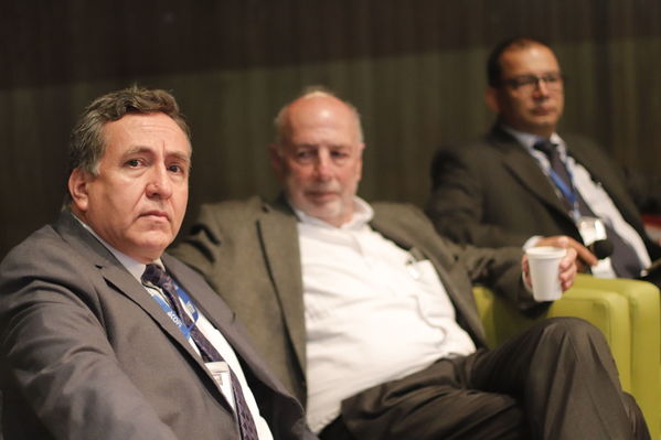 Foro de ACOFI
Foro de ACOFI
marzo 28 2019
Para descargar esta fotografía en alta resolución, haga clic sobre la imagen hasta que la misma se despliegue en la pantalla completa; luego dé clic derecho y elija la opción "guardar imagen como". 
En caso de publicación por cualquier medio, solicitamos acompañarla del crédito: "Foto EPM"
Palabras clave: Foro de ACOFI