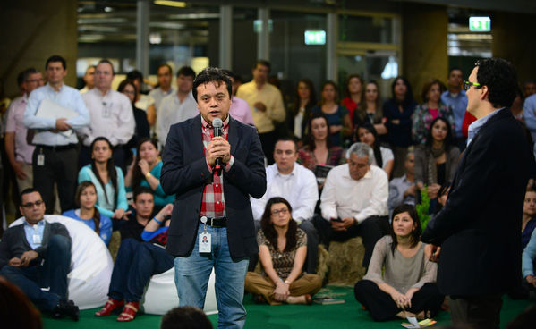 Evento de logros 2014
Evento de logros 2014
Fecha: Marzo 5 de 2015
Para descargar esta fotografía en alta resolución, haga clic sobre la imagen hasta que la misma se despliegue en la pantalla completa; luego dé clic derecho y elija la opción "guardar imagen como". 
En caso de publicación por cualquier medio, solicitamos acompañarla del crédito: "Foto EPM"
Palabras clave: Evento logros 2014