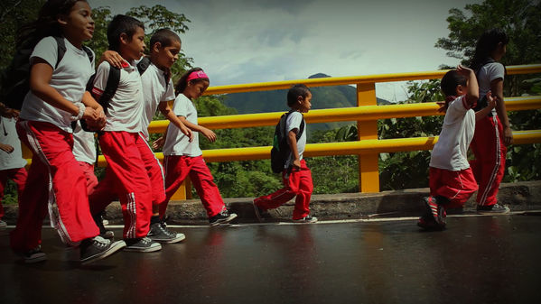 Proyectos Educativos Ituango
Proyectos Educativos Ituango
Fecha: Mayo 23 de 2016
Para descargar esta fotografía en alta resolución, haga clic sobre la imagen hasta que la misma se despliegue en la pantalla completa; luego dé clic derecho y elija la opción "guardar imagen como". 
En caso de publicación por cualquier medio, solicitamos acompañarla del crédito: "Foto EPM"
Palabras clave: Proyectos Educativos Ituango