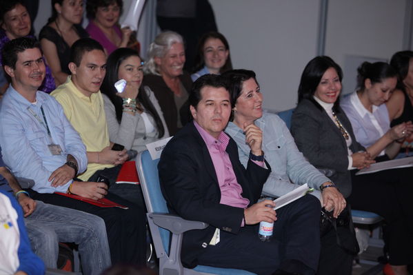 Lanzamiento de las Ferias de Ciencia, Tecnología e Innovación
Lanzamiento de las Ferias de Ciencia, Tecnología e Innovación.
Fecha: Mayo 24 de 2013. Lugar: Parque Explora.
Para descargar esta fotografía en alta resolución, haga clic sobre la imagen hasta que la misma se despliegue en la pantalla completa; luego dé clic derecho y elija la opción "guardar imagen como". 
En caso de publicación por cualquier medio, solicitamos acompañarla del crédito: "Cortesía EPM".
Palabras clave: Lanzamiento Ferias Ciencia Tecnología Innovación