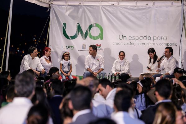 UVA La Libertad  
UVA La Libertad  
Fecha: Mayo 29 de 2015
Para descargar esta fotografía en alta resolución, haga clic sobre la imagen hasta que la misma se despliegue en la pantalla completa; luego dé clic derecho y elija la opción "guardar imagen como". 
En caso de publicación por cualquier medio, solicitamos acompañarla del crédito: "Foto EPM"
Palabras clave: UVA Libertad
